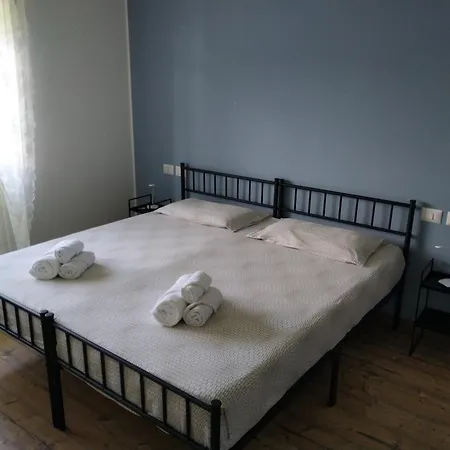 Апартаменты Venanzio! Pianello Del Lario